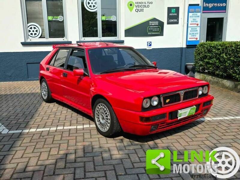 Rouge Utilisé 1991 Lancia Delta Berline | 85 900 € - Image 1/4
