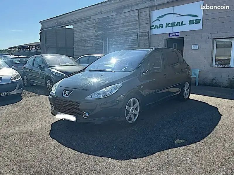 Noir Utilisé 2007 Peugeot 307 Griffe Berline | 5 999 € (Prix cher) - Image 1/4