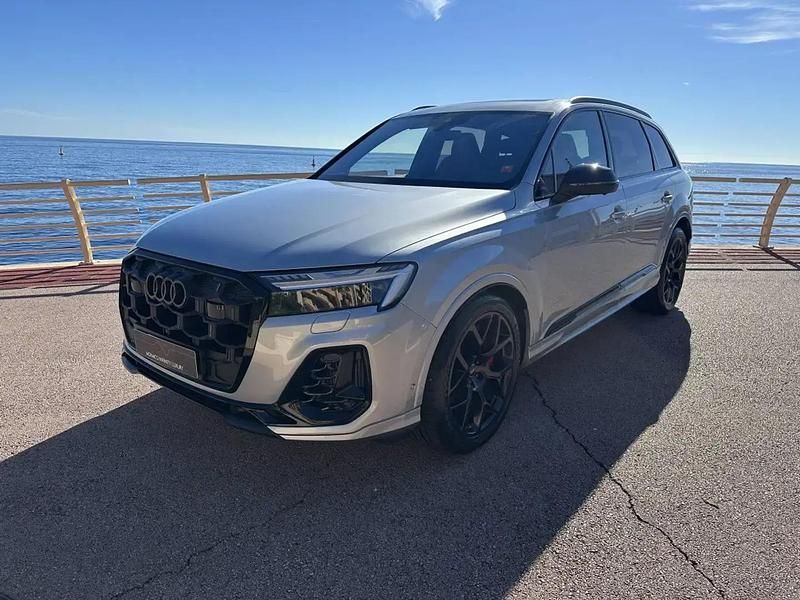 Gris Occasion 2024 Audi SQ7 Sport SUV | 109 900 € - Image 1/4