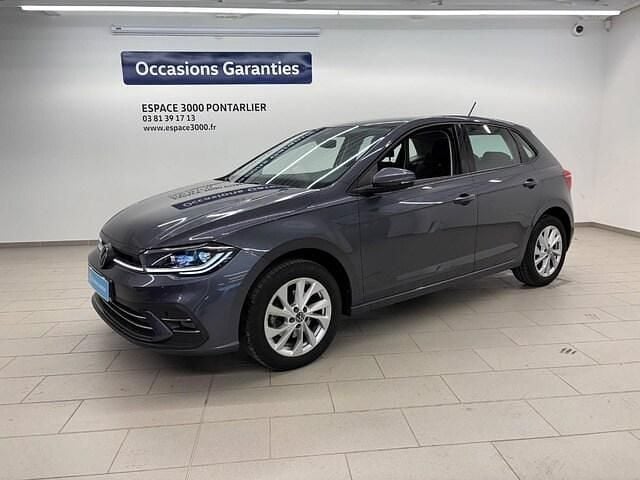 Gris Utilisé 2022 VW Polo Style Berline | 18 990 € (Prix juste) - Image 1/4