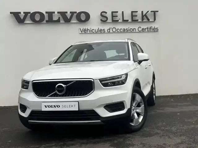 Blanc Occasion 2022 Volvo XC40 SUV | 27 360 € - Image 1/4