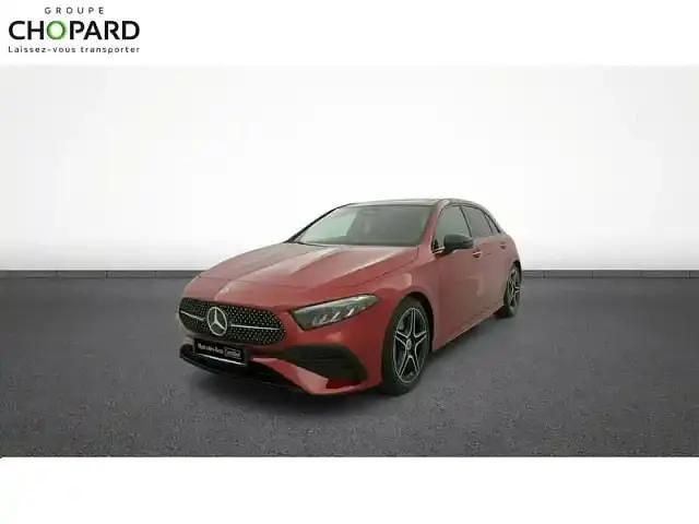 Patagonia red metallic paint Occasion 2024 Mercedes A200 Berline | 35 490 € (Prix juste) - Image 1/4