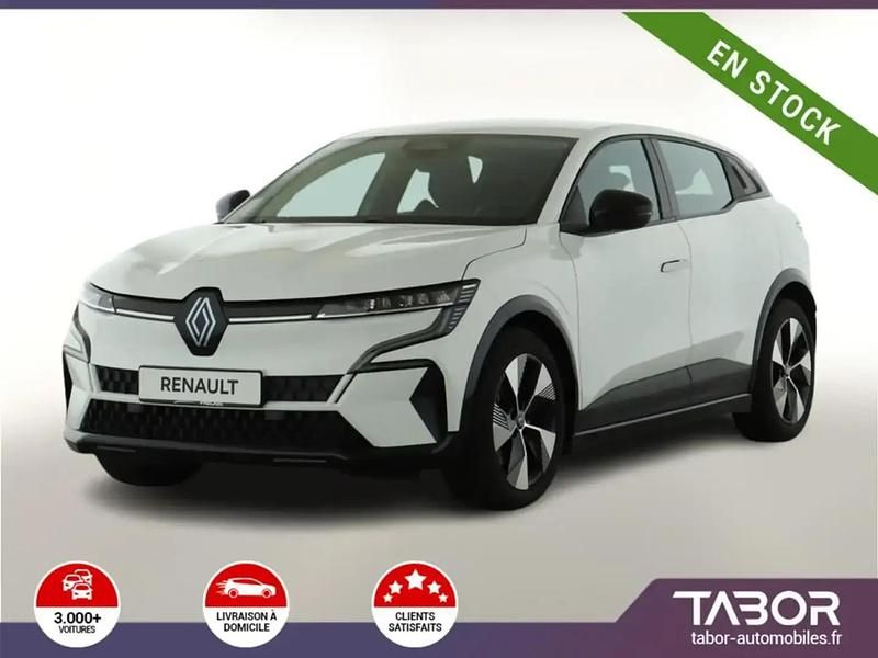 Blanc Occasion 2022 Renault Megane E-Tech Equilibre | 17 288 € (Bon prix) - Image 1/4