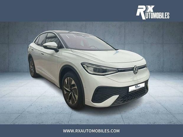 Noir Utilisé 2025 VW ID.5 Life SUV | 43 900 € (Prix juste) - Image 1/4