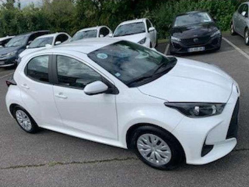 Utilisé 2023 Toyota Yaris Hybrid Berline | 18 900 € (Bon prix) - Image 1/1