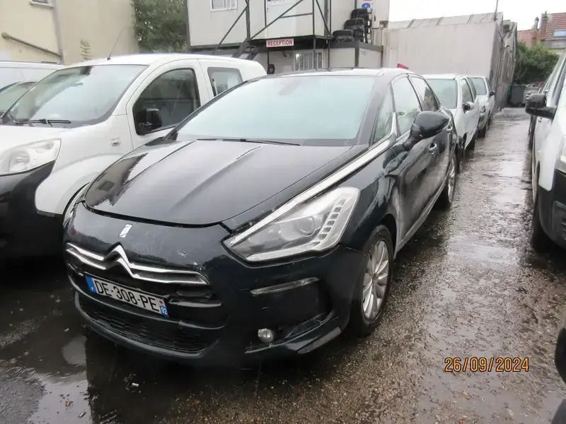 Bleu Utilisé 2014 Citroën DS5 Business Class Citadine | 5 990 € - Image 1/4