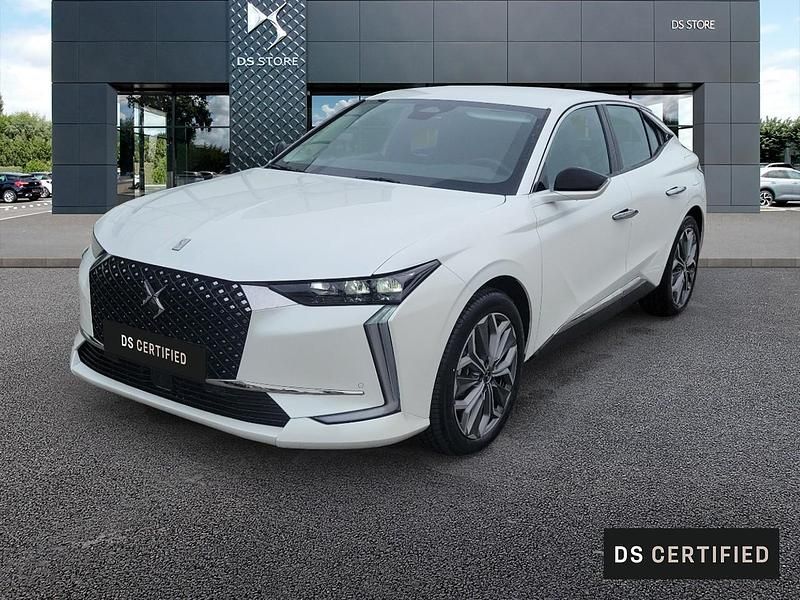 Blanc Nouvelle 2025 DS Automobiles DS4 Bastille Berline | 39 900 € (Prix juste) - Image 1/4