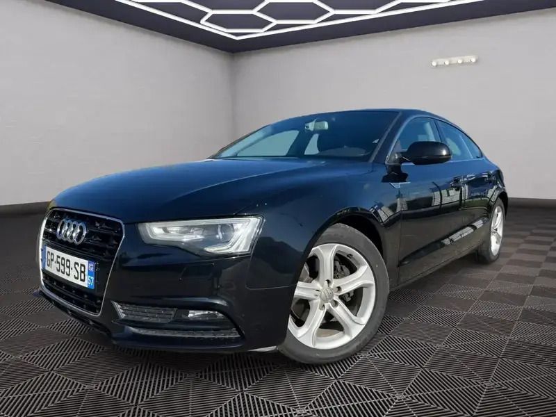 Noir Utilisé 2012 Audi A5 S-Line Coupé | 13 999 € (Prix juste) - Image 1/4