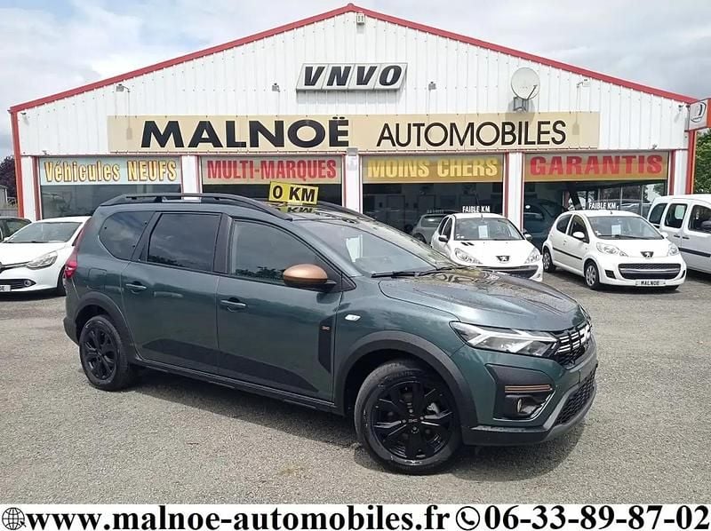 Vert Nouvelle 2025 Dacia Jogger Extreme Monospace | 21 290 € (Prix juste) - Image 1/4