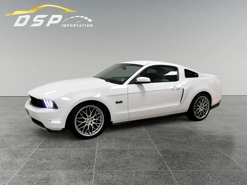 Blanc Occasion 2012 Ford Mustang GT Coupé | 30 990 € (Bon prix) - Image 1/4