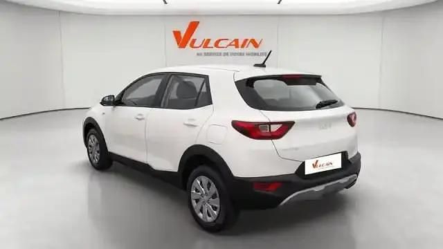 Occasion Kia Stonic 100 ch (73 kW) 2023 Blanc celeste SUV