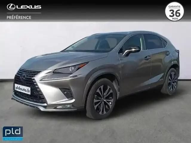 Gris titane Utilisé 2021 Lexus NX300h SUV | 32 990 € (Prix juste) - Image 1/4