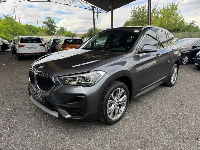 Gris Utilisé 2021 BMW X1 Sport Line SUV | 17 990 € (Bon prix) - Image 1/4