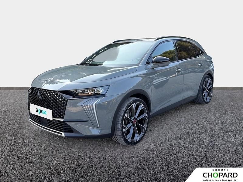 Gris Utilisé 2023 DS Automobiles DS7 Crossback Performance Line Plus SUV | 37 999 € (Super prix) - Image 1/4