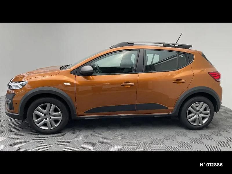 Occasion Dacia Sandero Expression 101 ch (74 kW) 2023 Beige Citadine