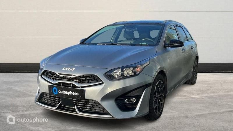 Gris Utilisé 2022 Kia Ceed Sportswagon GT-Line Break | 21 990 € (Bon prix) - Image 1/4