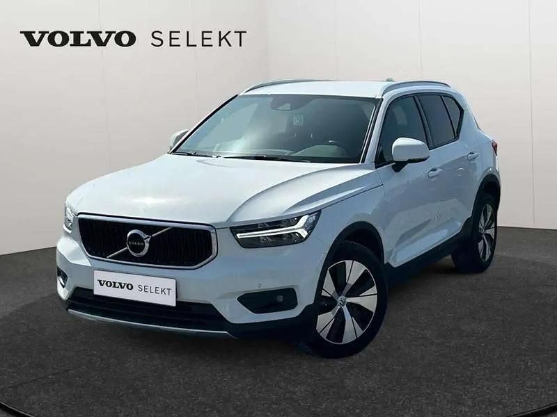Blanc Utilisé 2021 Volvo XC40 Momentum SUV | 22 553 € (Prix juste) - Image 1/4