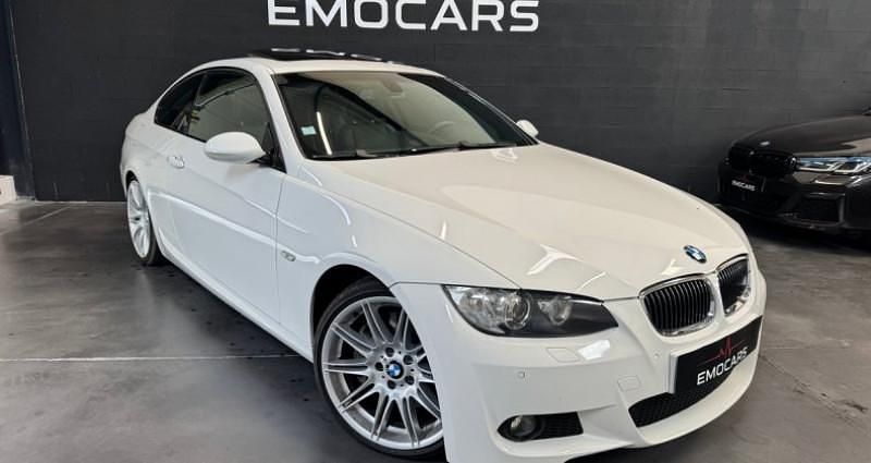 Blanc Utilisé 2009 BMW 335 Sport Line Berline | 26 990 € - Image 1/4