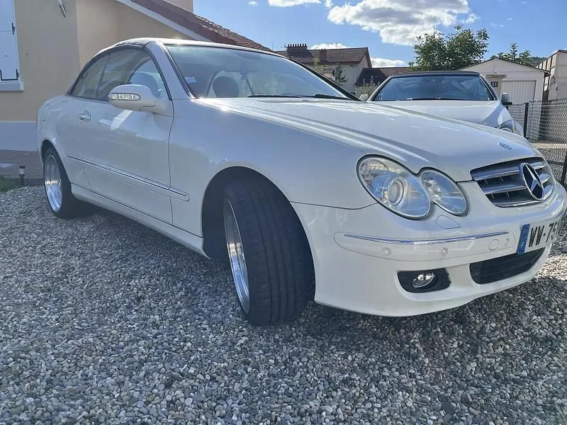 Utilisé 2008 Mercedes CLK350 Avantgarde Cabriolet | 17 990 € - Image 1/2