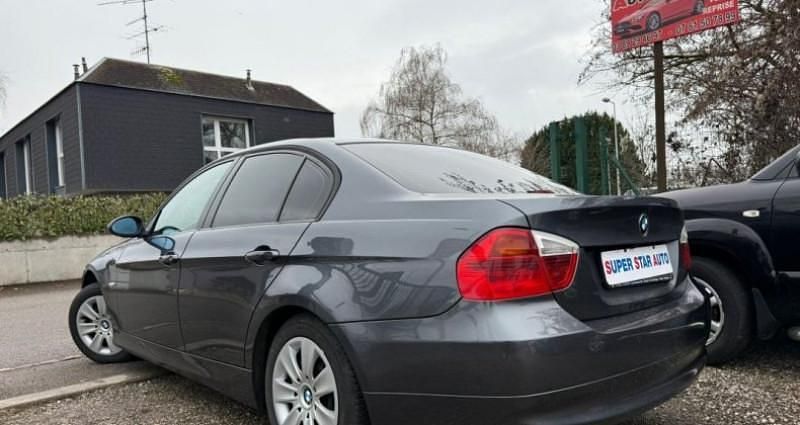 Occasion BMW 318 131 ch (96 kW) 2006 Gris Berline