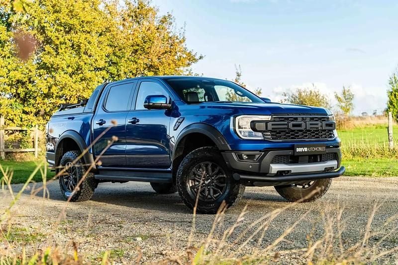 Bleu Utilisé 2023 Ford Ranger Raptor Pick-up | 63 990 € (Prix juste) - Image 1/4