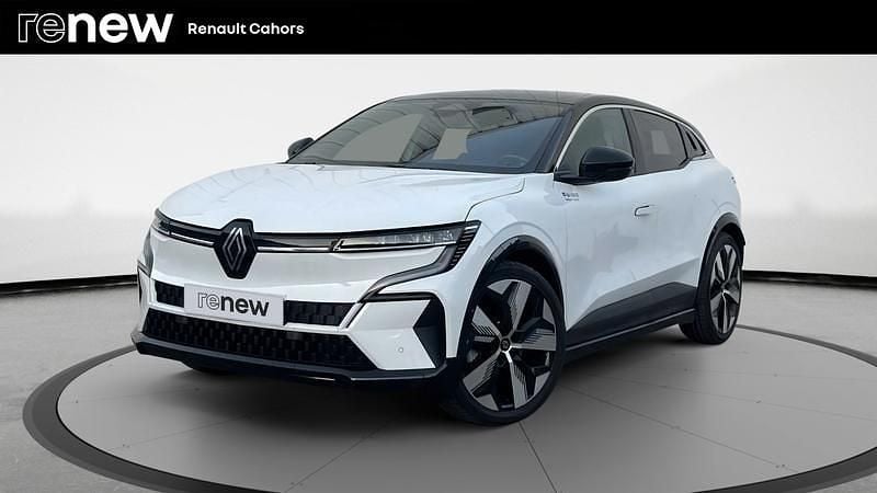 Blanc Occasion 2022 Renault Megane E-Tech Techno Berline | 24 499 € (Prix juste) - Image 1/4