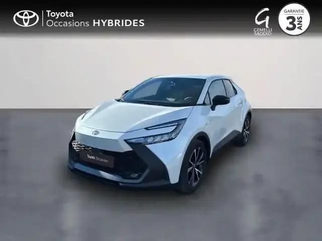 Blanc lunaire nacré Occasion 2024 Toyota C-HR Design SUV | 28 490 € (Prix juste) - Image 1/4