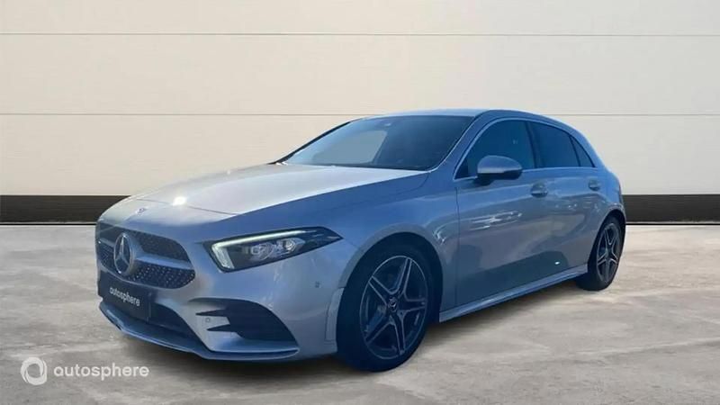 Gris Occasion 2021 Mercedes A200 AMG line Berline | 27 499 € (Bon prix) - Image 1/4