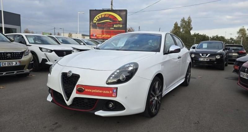 Occasion 2018 Alfa Romeo Giulietta Lusso Berline | 15 890 € (Prix juste) - Image 1/4