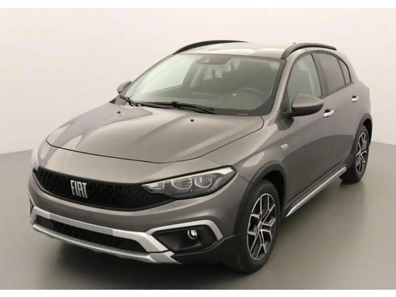 Gris Utilisé 2024 Fiat Tipo Cross Berline | 22 490 € - Image 1/4