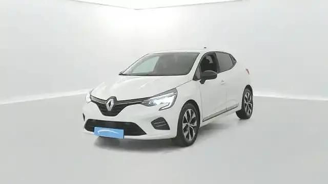 Blanc Occasion 2023 Renault Clio V Berline | 15 490 € (Prix juste) - Image 1/4