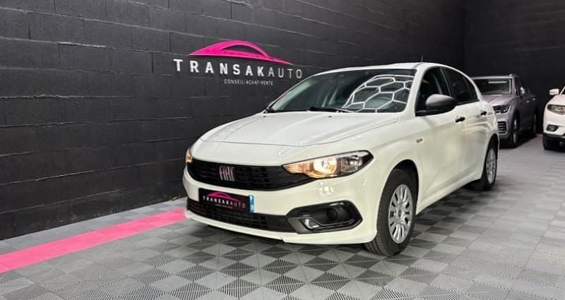 Blanc Utilisé 2022 Fiat Tipo Berline | 13 490 € (Super prix) - Image 1/4