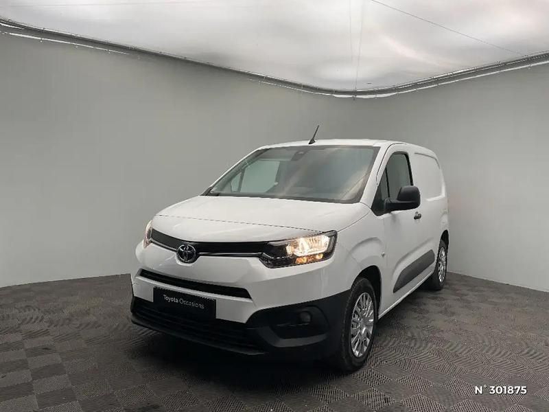 Blanc Utilisé 2021 Toyota Proace Business Edition Van | 16 990 € (Prix juste) - Image 1/4