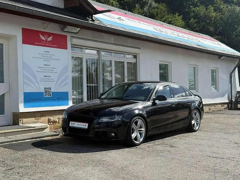 Noir Utilisé 2009 Audi A4 Ambiente Berline | 6 499 € - Image 1/4