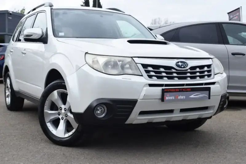 Utilisé 2012 Subaru Forester SUV | 9 900 € - Image 1/4
