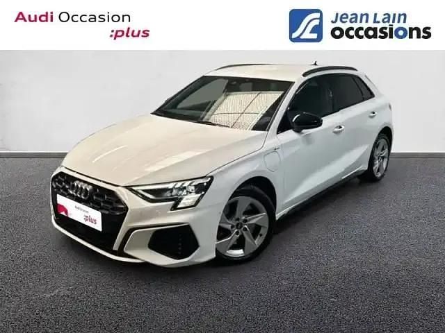 Blanc Occasion 2022 Audi A3 S-Line Berline | 32 090 € - Image 1/4
