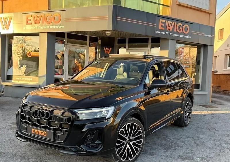 Noir Occasion 2024 Audi Q7 Competition SUV | 94 990 € - Image 1/4