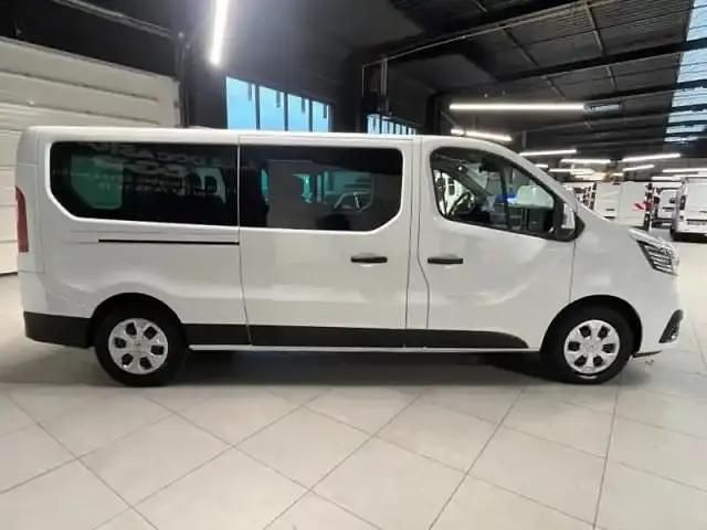Occasion Renault Trafic Intens 2023 Blanc Monospace