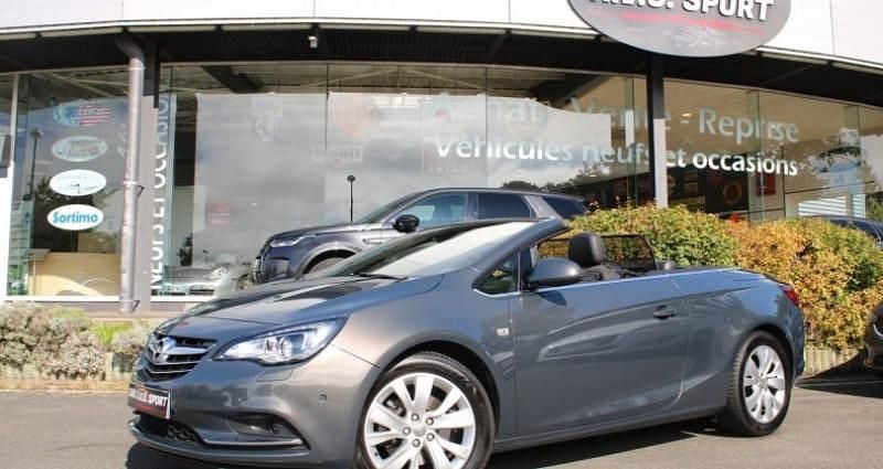 Utilisé 2013 Opel Cascada Cosmo Cabriolet | 11 380 € (Prix juste) - Image 1/4