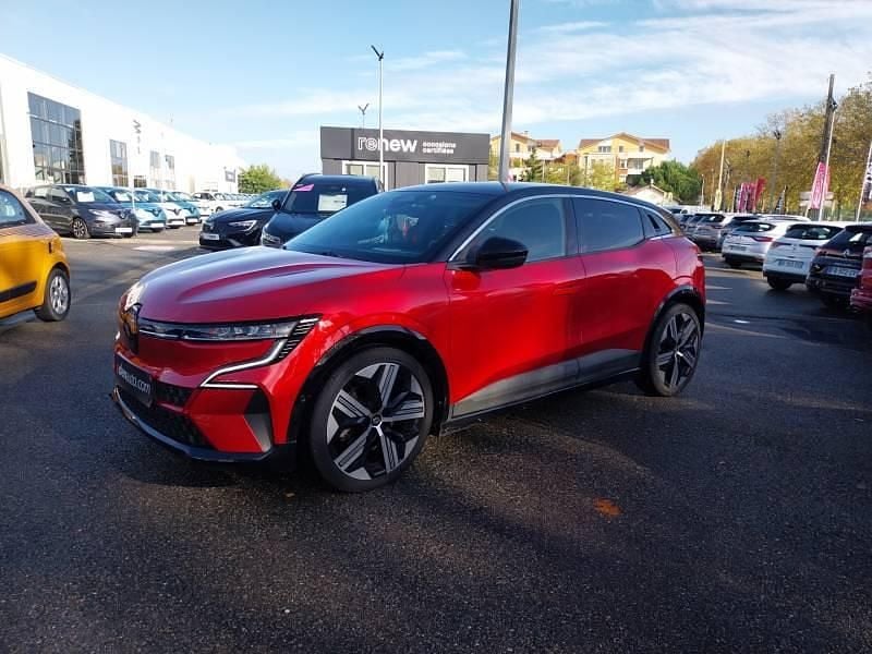 Utilisé 2022 Renault Mégane Iconic Berline | 24 600 € (Bon prix) - Image 1/4