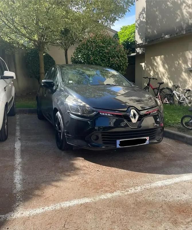 Utilisé 2013 Renault Clio IV LIMITED Berline | 5 250 € (Prix assez cher) - Image 1/4