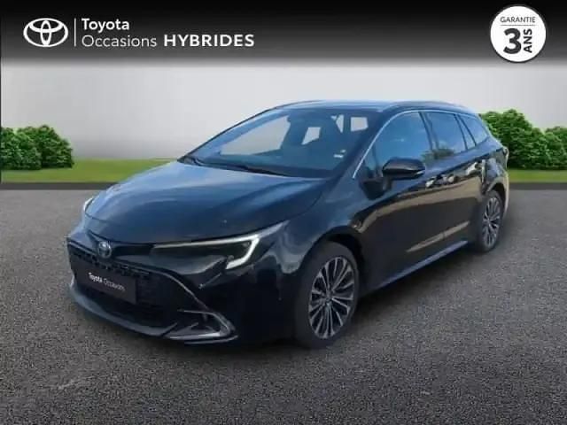 Blanc Utilisé 2024 Toyota Corolla Design Break | 29 990 € (Prix assez cher) - Image 1/4