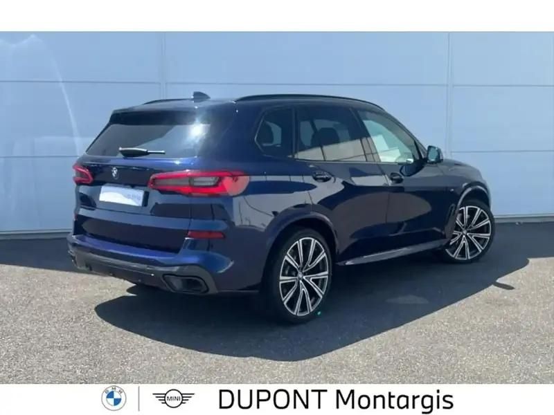 Image 2/4