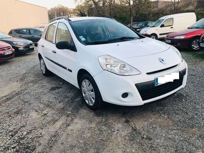 Occasion Renault Clio GrandTour Dynamique 86 ch (63 kW) 2010 Blanc Break