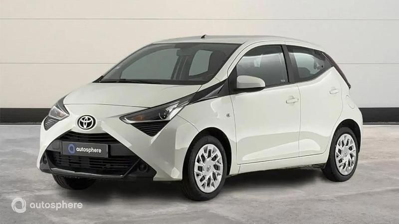 Blanc Occasion 2018 Toyota Aygo X-play Citadine | 10 590 € (Prix juste) - Image 1/4