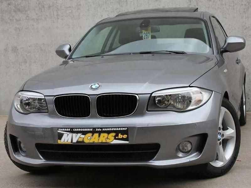 Gris Utilisé 2013 BMW 120 Coupé Coupé | 12 900 € - Image 1/4