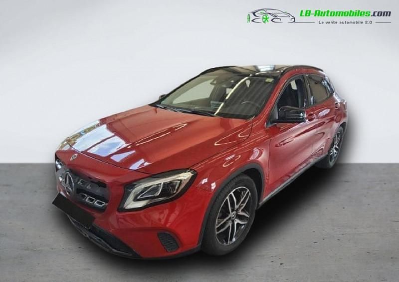 Utilisé 2020 Mercedes GLA200 SUV | 24 800 € (Bon prix) - Image 1/1