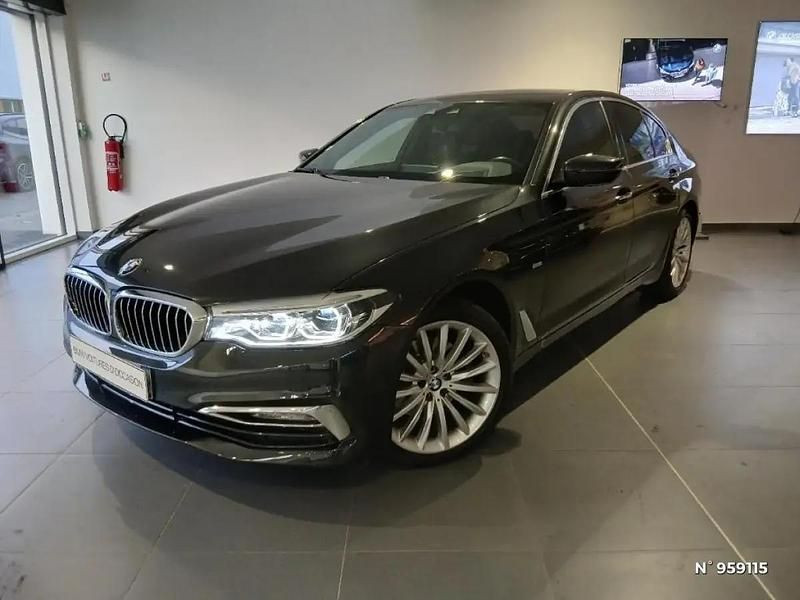 Gris Occasion 2019 BMW 520 Luxury Line Berline | 26 990 € (Prix assez cher) - Image 1/4