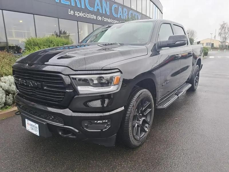 Noir Utilisé 2023 Dodge Ram Pick-up | 91 900 € - Image 1/4