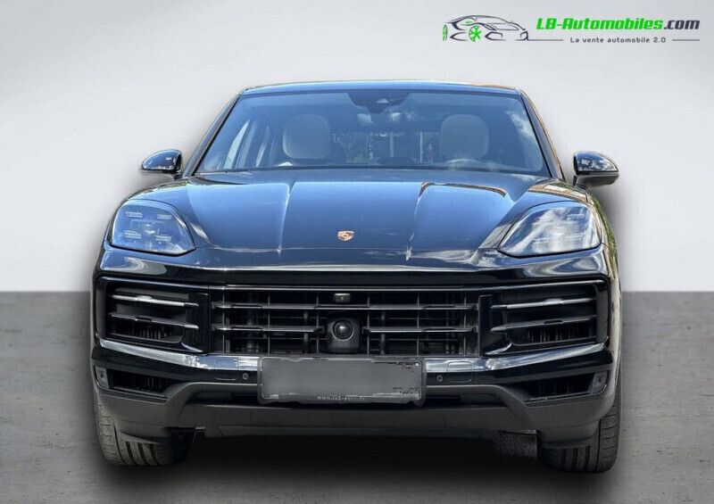 Utilisé 2024 Porsche Cayenne GTS SUV | 128 300 € (Prix juste) - Image 1/2